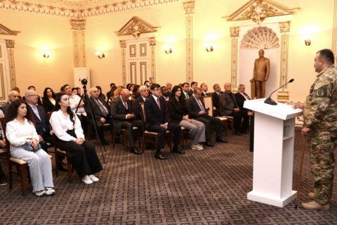 Une cérémonie dédiée à la Victoire de l’Azerbaïdjan a été organisée au Comité d’État pour les Affaires de la Diaspora – PHOTO