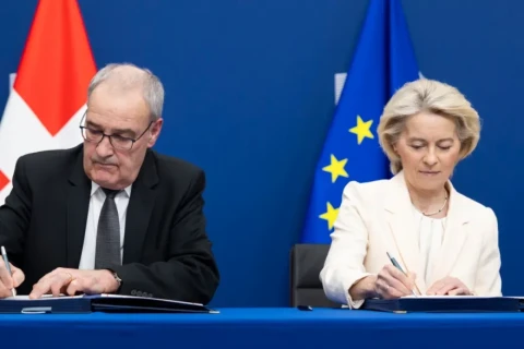 La Suisse et l’Union européenne signent un troisième paquet d’accords sectoriels
