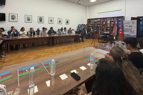 À Belgrade, de nouvelles orientations pour les activités de la diaspora azerbaïdjanaise ont été discutées - PHOTOS