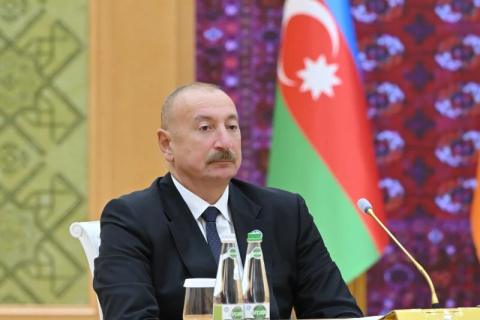 Le Président Ilham Aliyev : l'Azerbaïdjan renforce sa position parmi les principaux pôles de transport de la région